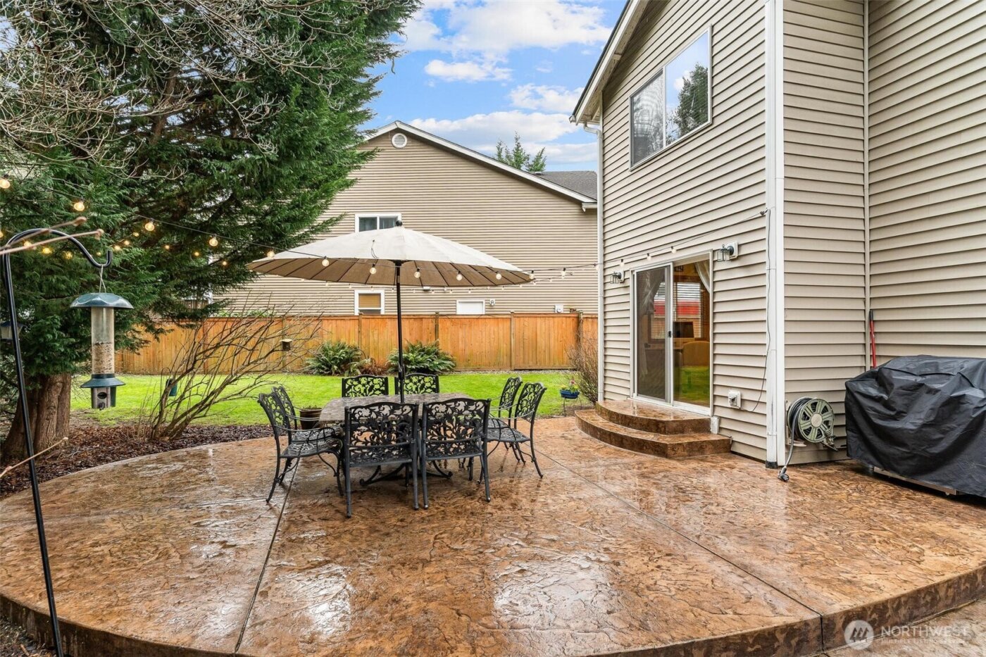 23425 SE 261st Court , Maple Valley, WA 98038