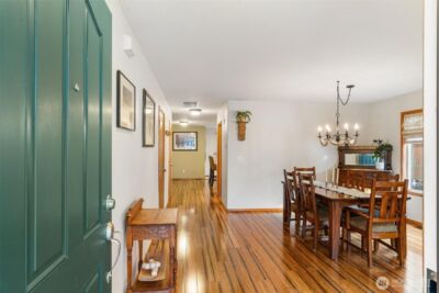 23425 SE 261st Court , Maple Valley, WA 98038 - Photo 4