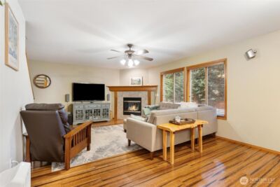 23425 SE 261st Court , Maple Valley, WA 98038 - Photo 9