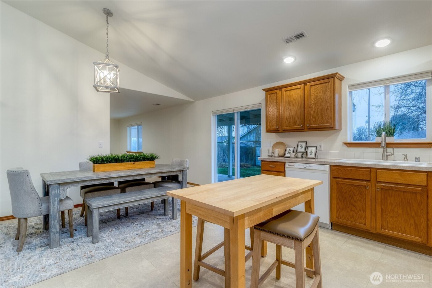 64 Talon Loop , Walla Walla, WA 99362