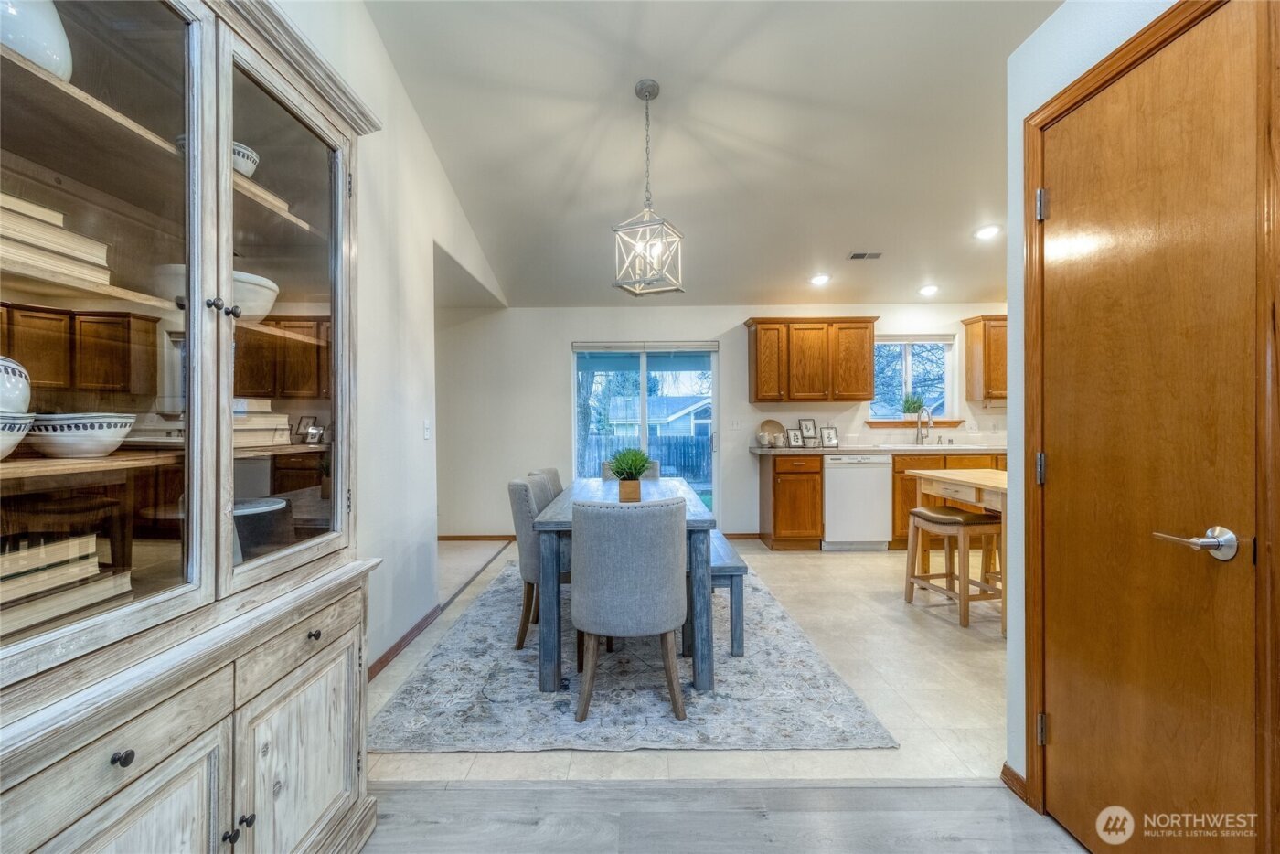 64 Talon Loop , Walla Walla, WA 99362