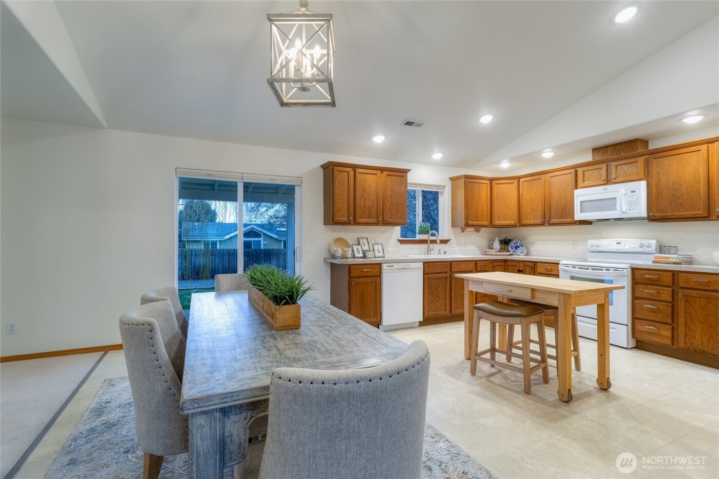 64 Talon Loop , Walla Walla, WA 99362