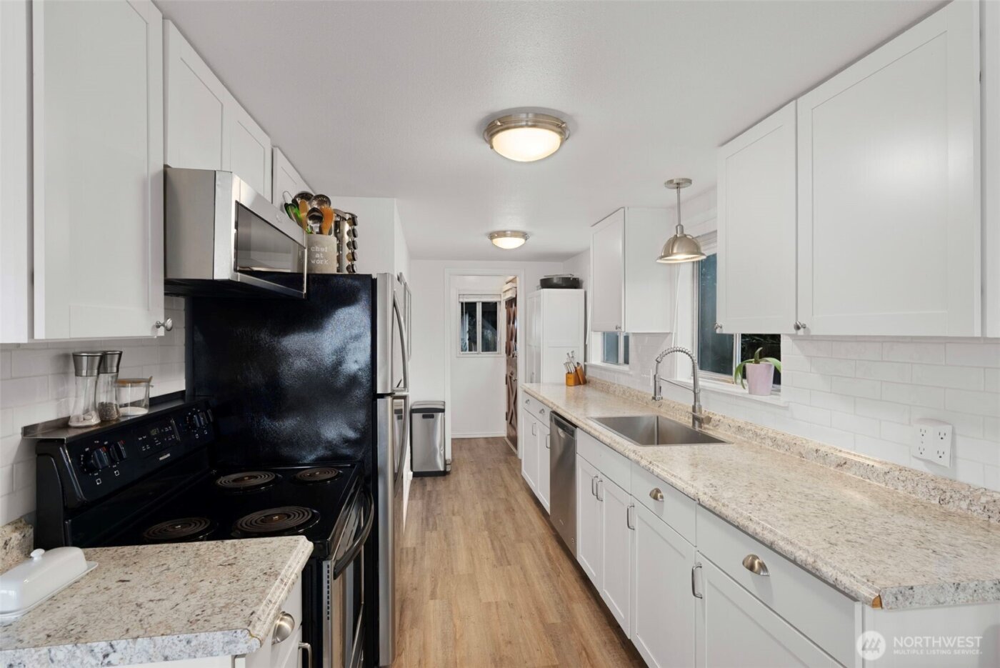 11571 E State Route 106 , Union, WA 98592