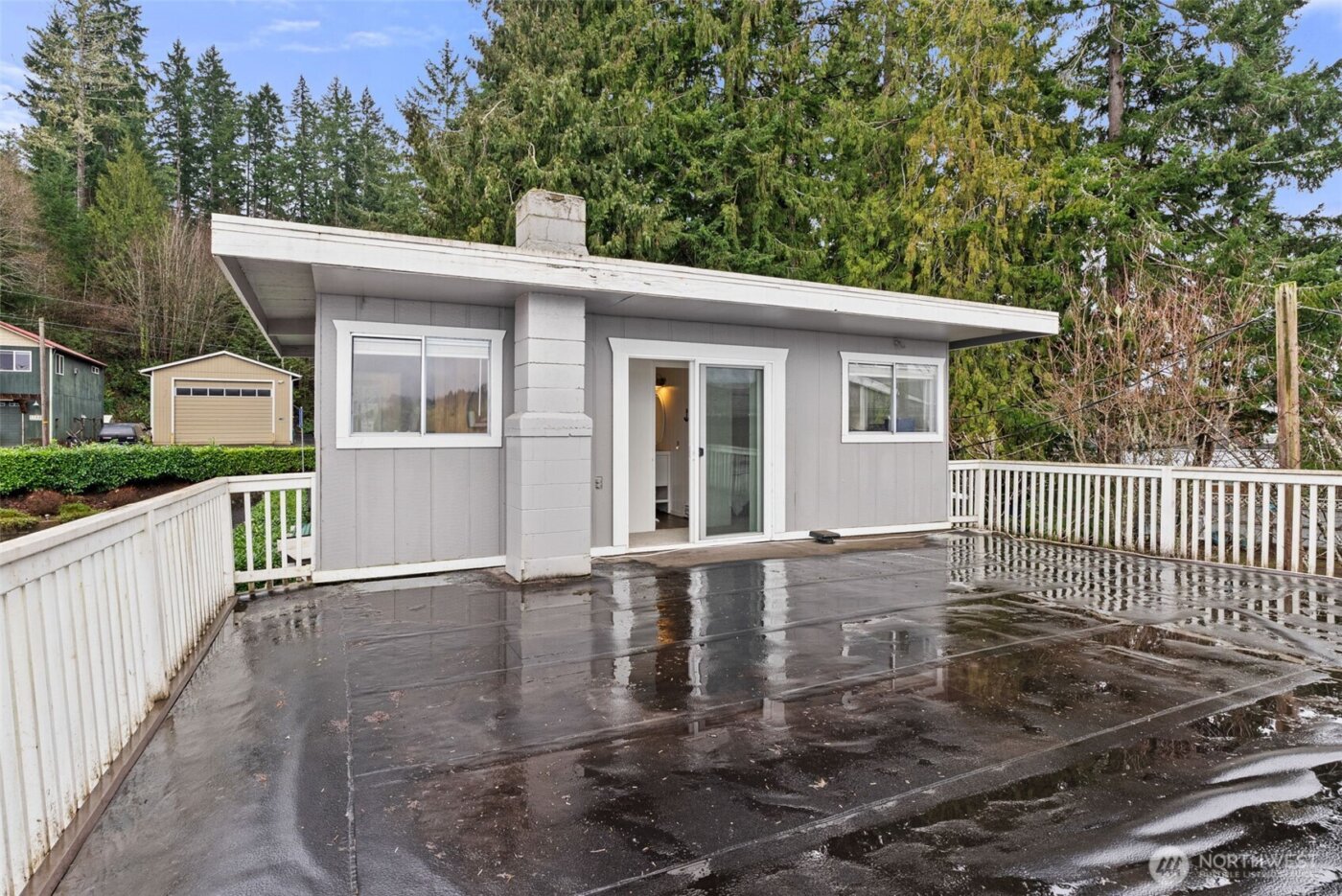 11571 E State Route 106 , Union, WA 98592