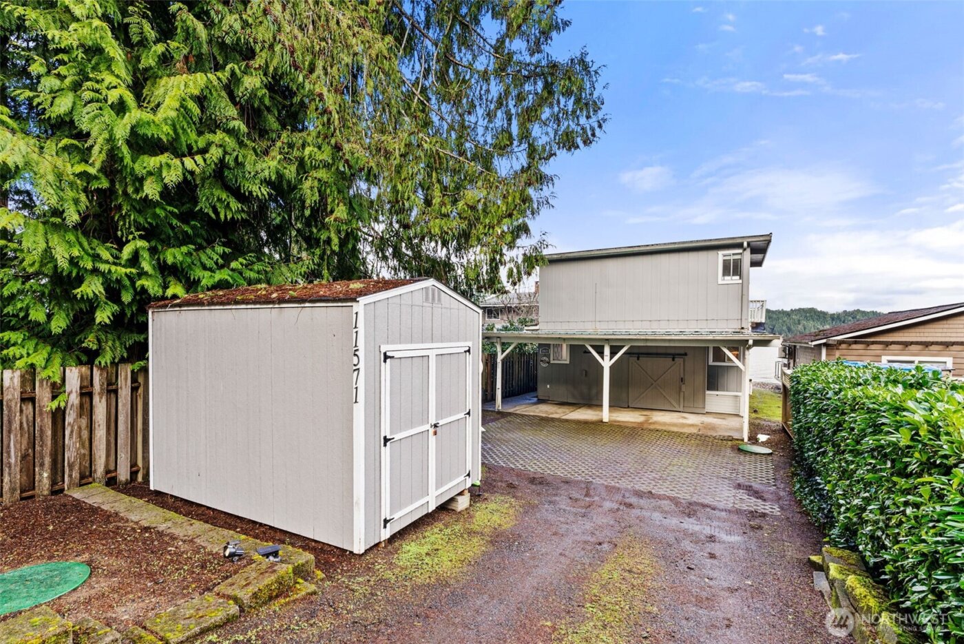 11571 E State Route 106 , Union, WA 98592