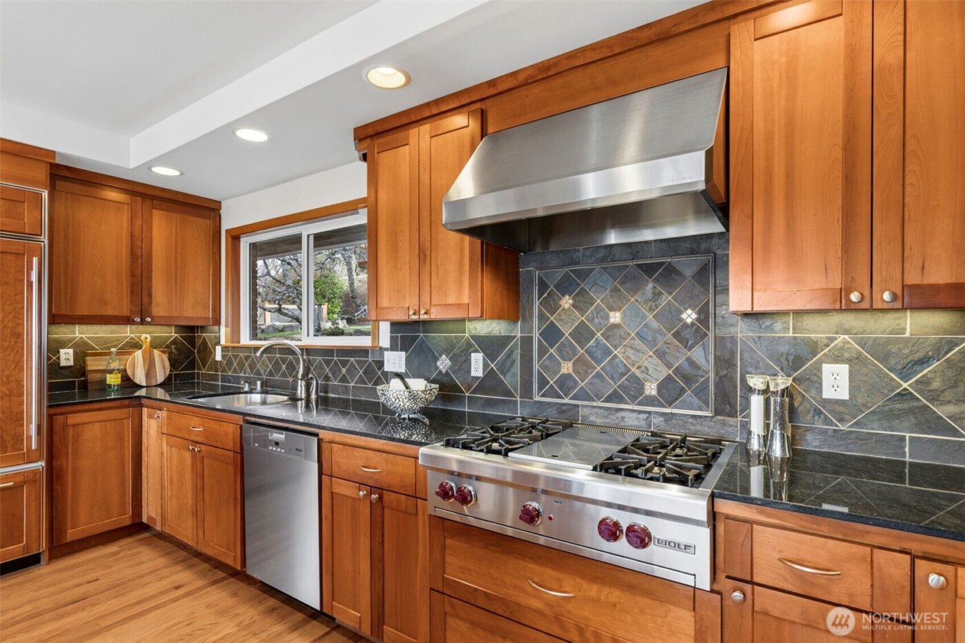 18502 Normandy Terrace SW, Normandy Park, WA 98166