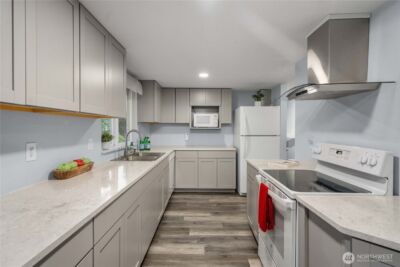 12607 216th Avenue Ct E, Bonney Lake, WA 98391 - Photo 8