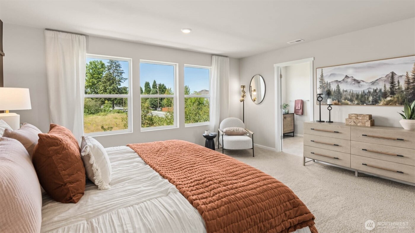 12810 8th Avenue E #3, Tacoma, WA 98445