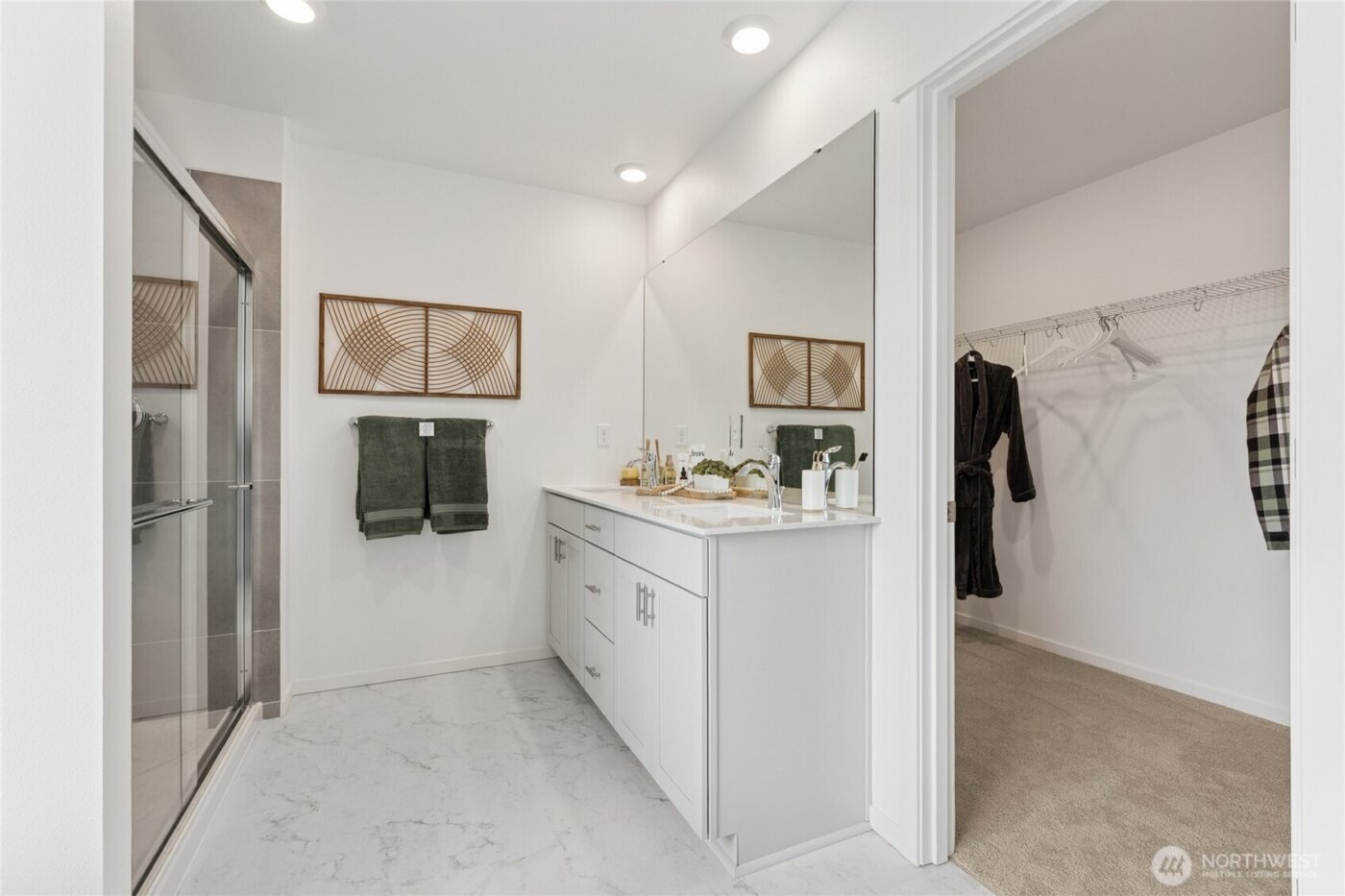 12810 8th Avenue E #3, Tacoma, WA 98445