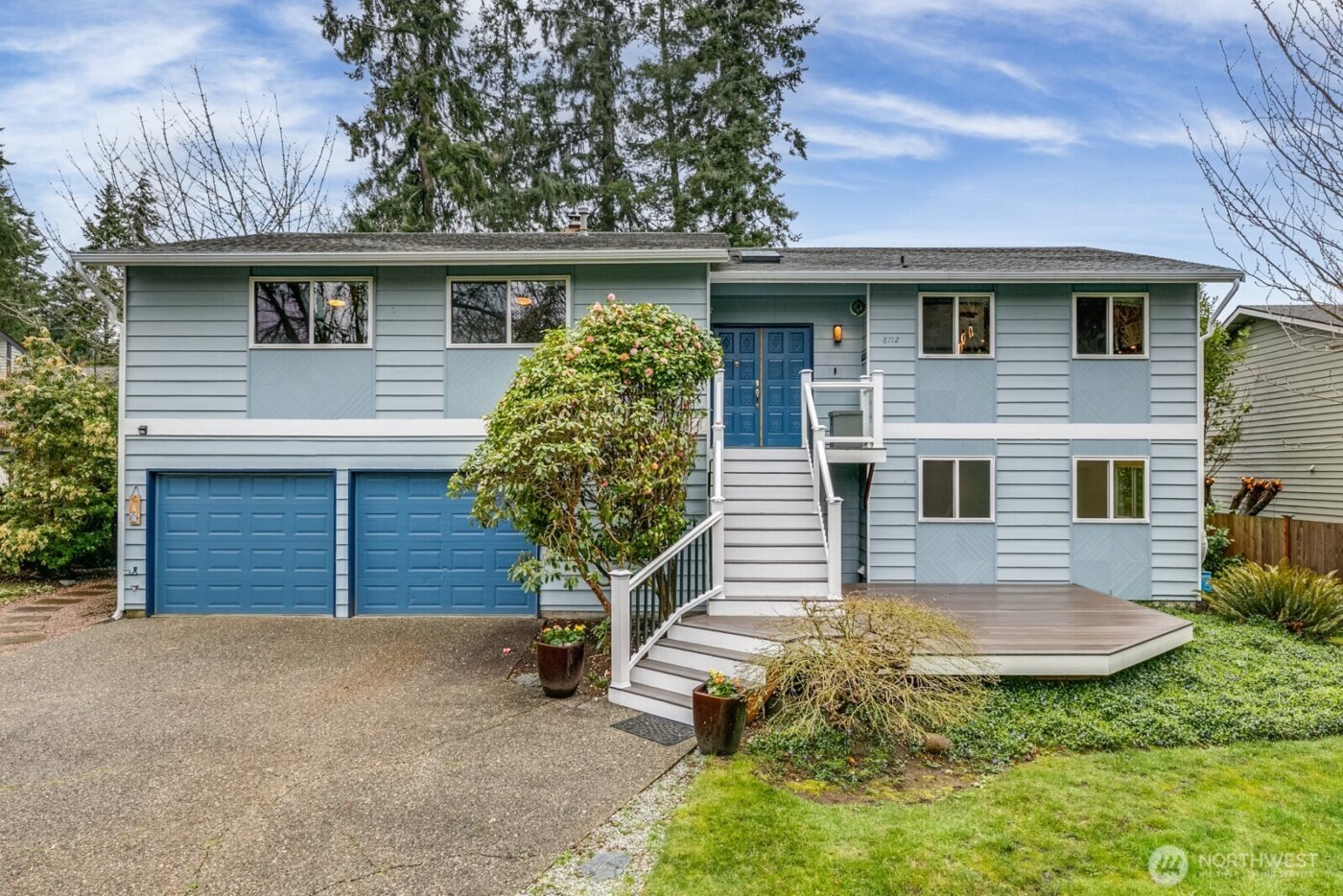 8712 53rd Place W, Mukilteo, WA 98275