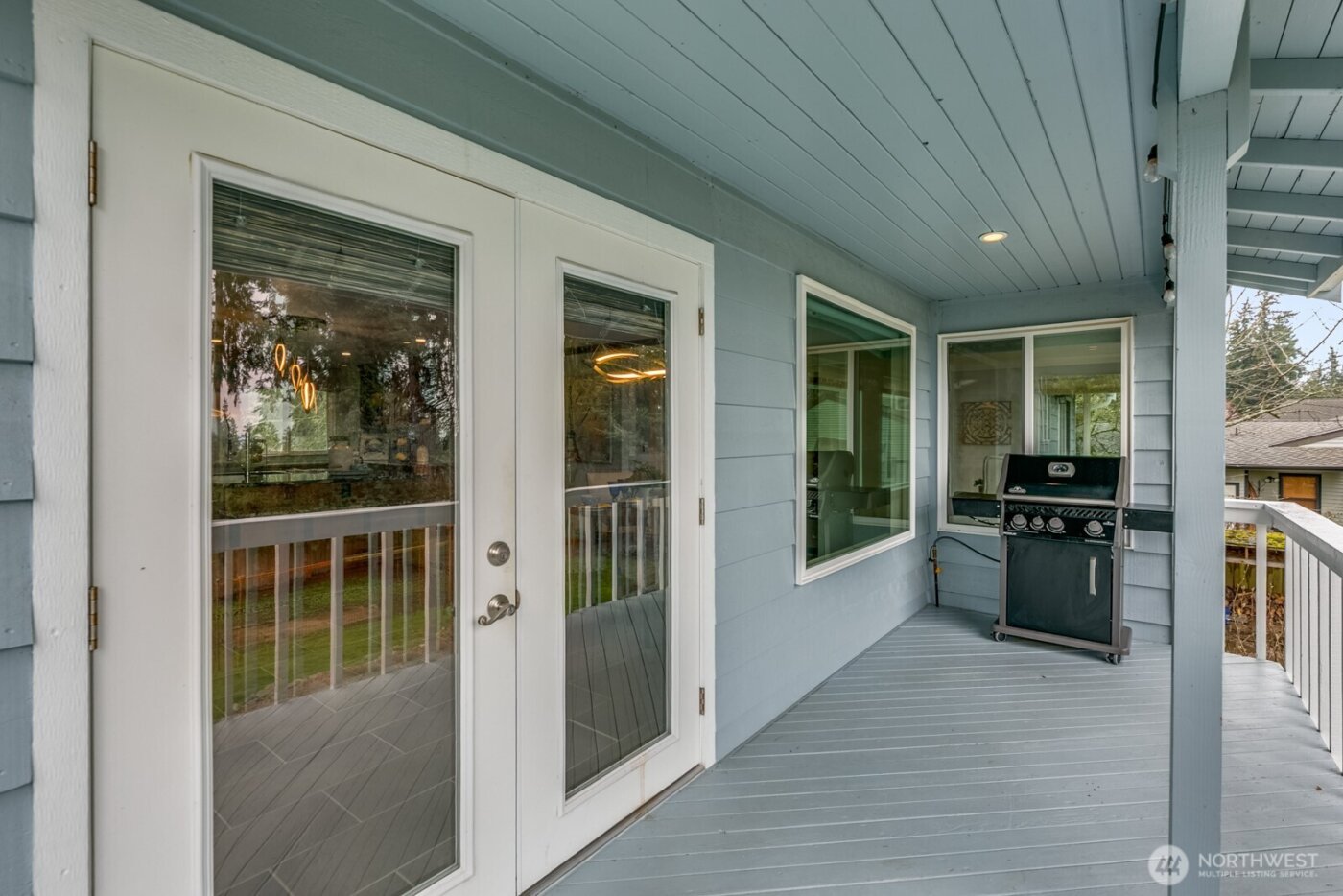 8712 53rd Place W, Mukilteo, WA 98275