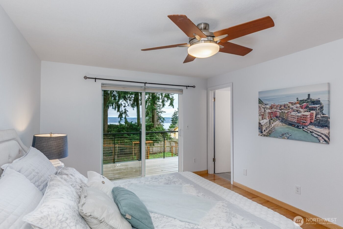 8712 53rd Place W, Mukilteo, WA 98275