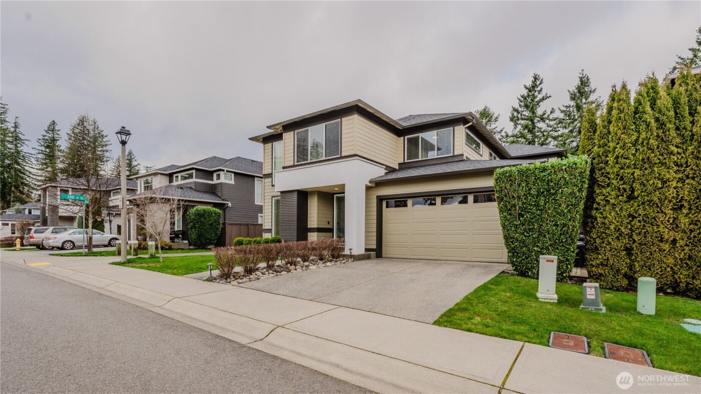 24028 SE 258th Way , Maple Valley, WA 98038