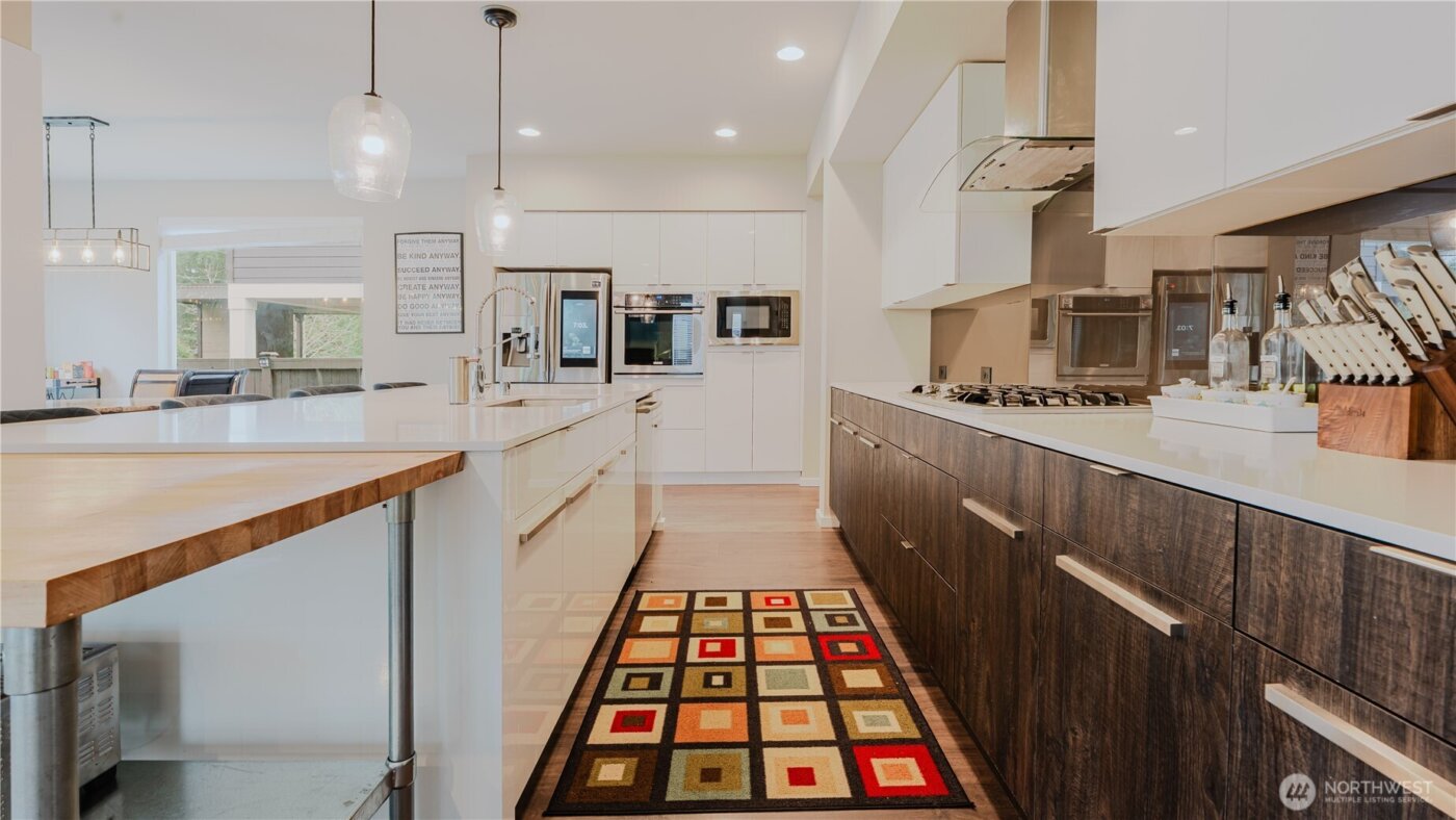 24028 SE 258th Way , Maple Valley, WA 98038