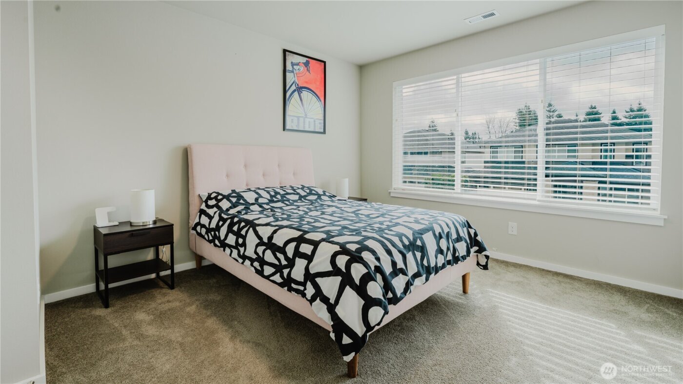 24028 SE 258th Way , Maple Valley, WA 98038