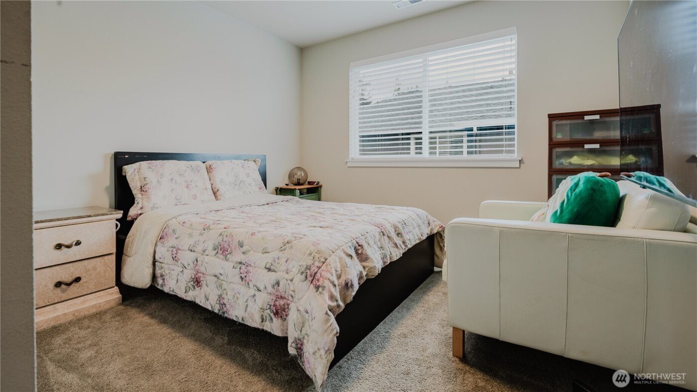 24028 SE 258th Way , Maple Valley, WA 98038