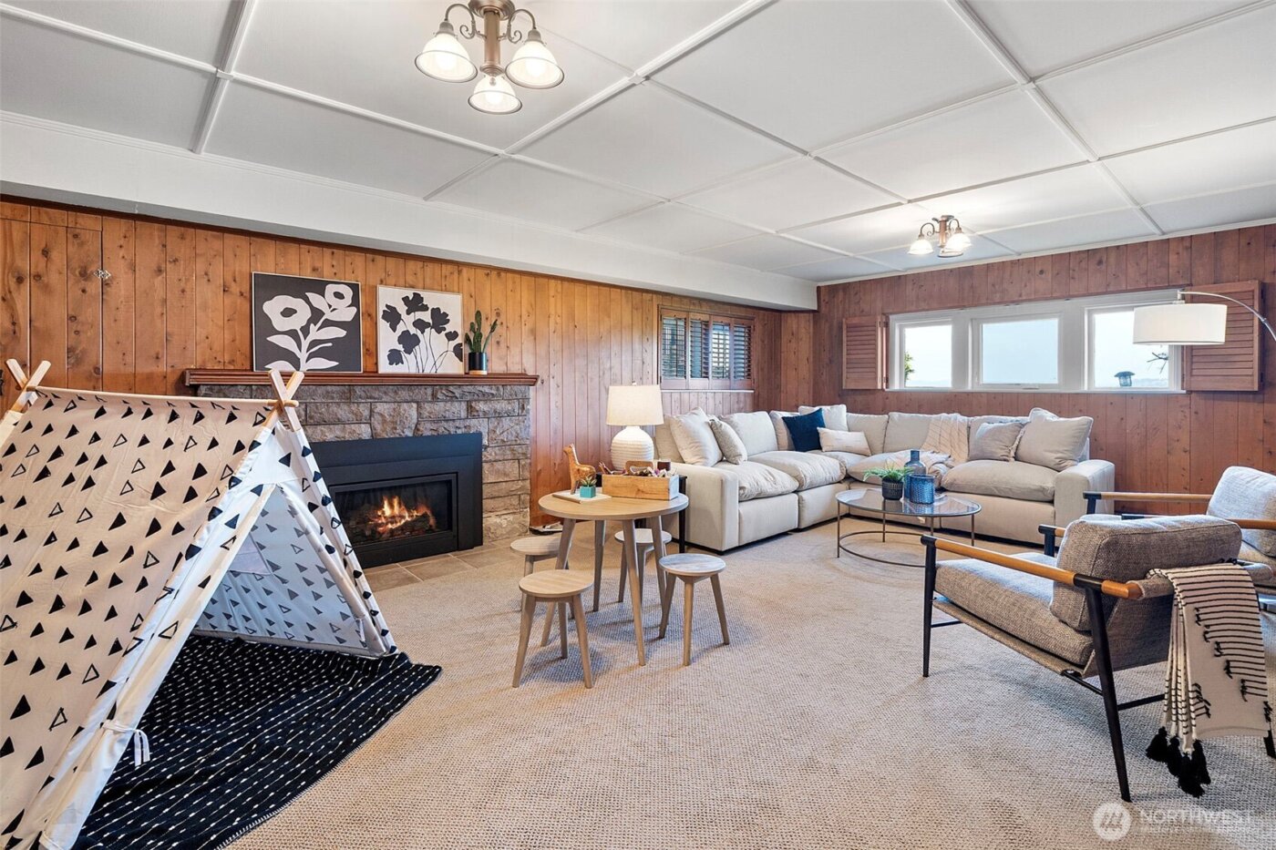 88 N Orchard Road , Tacoma, WA 98406