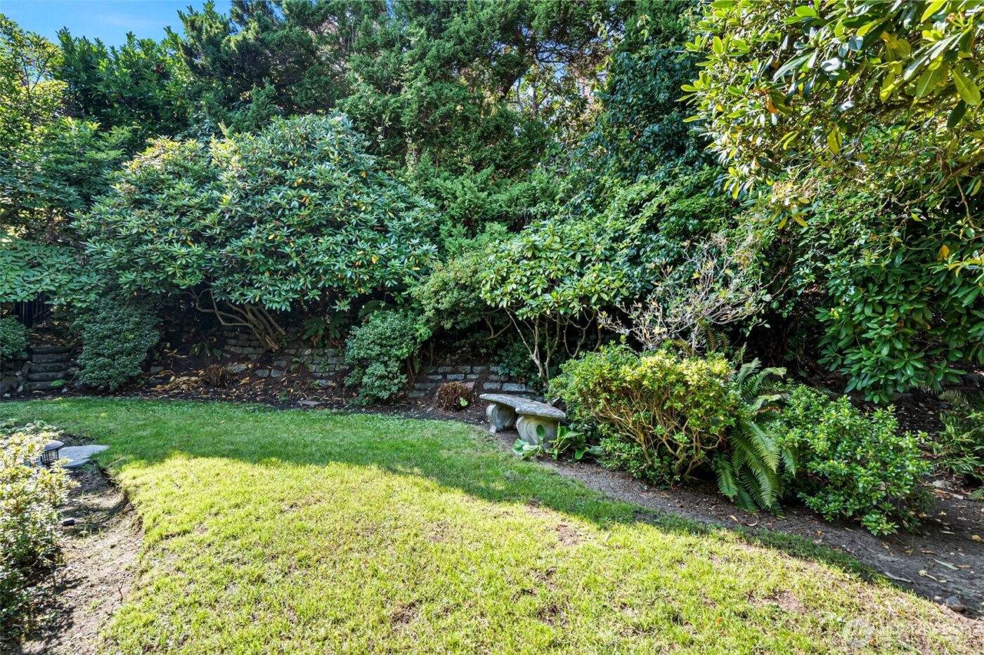 88 N Orchard Road , Tacoma, WA 98406