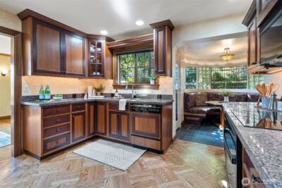 88 N Orchard Road , Tacoma, WA 98406 - Photo 9
