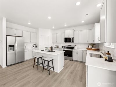 713 129th Street E #8, Tacoma, WA 98445 - Photo 5