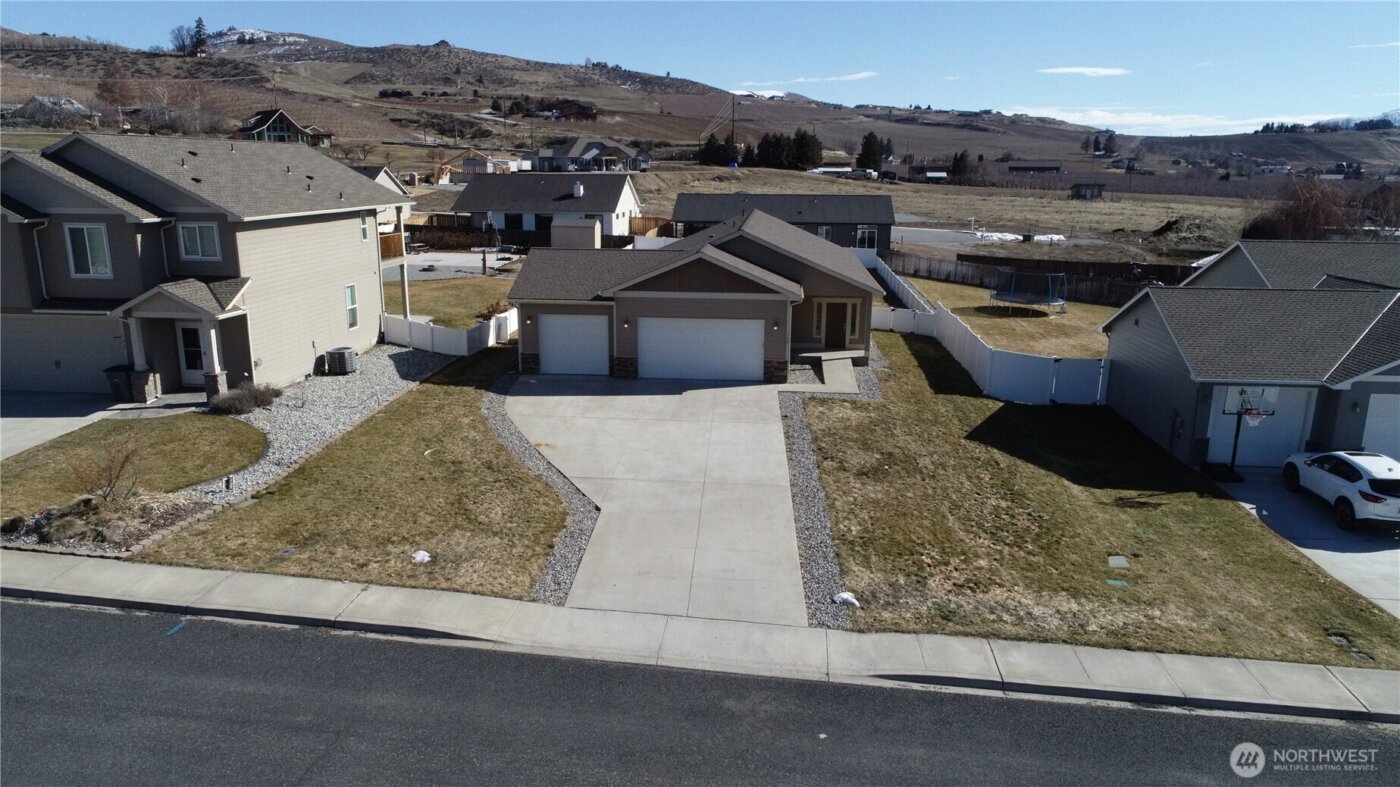 138 Summer Breeze Road , Manson, WA 98831