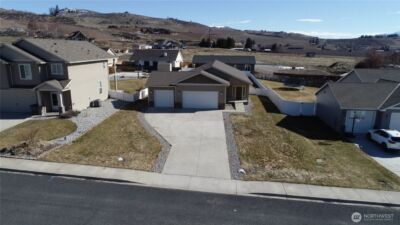 138 Summer Breeze Road , Manson, WA 98831 - Photo 2
