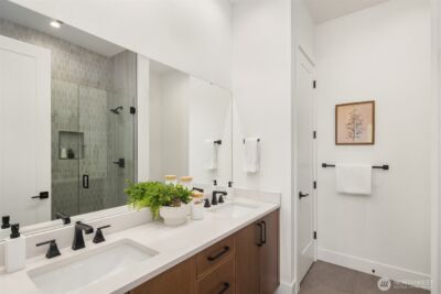 510 Nile Ave NE , Renton, WA 98059 - Photo 24