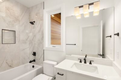 510 Nile Ave NE , Renton, WA 98059 - Photo 26