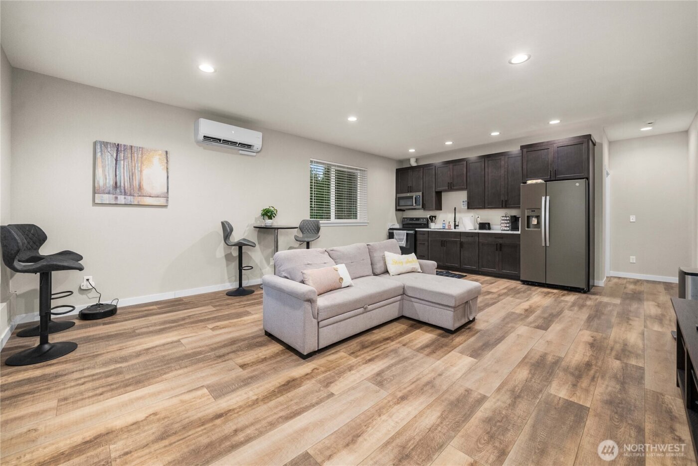 41 E Coon Drive N, Belfair, WA 98528