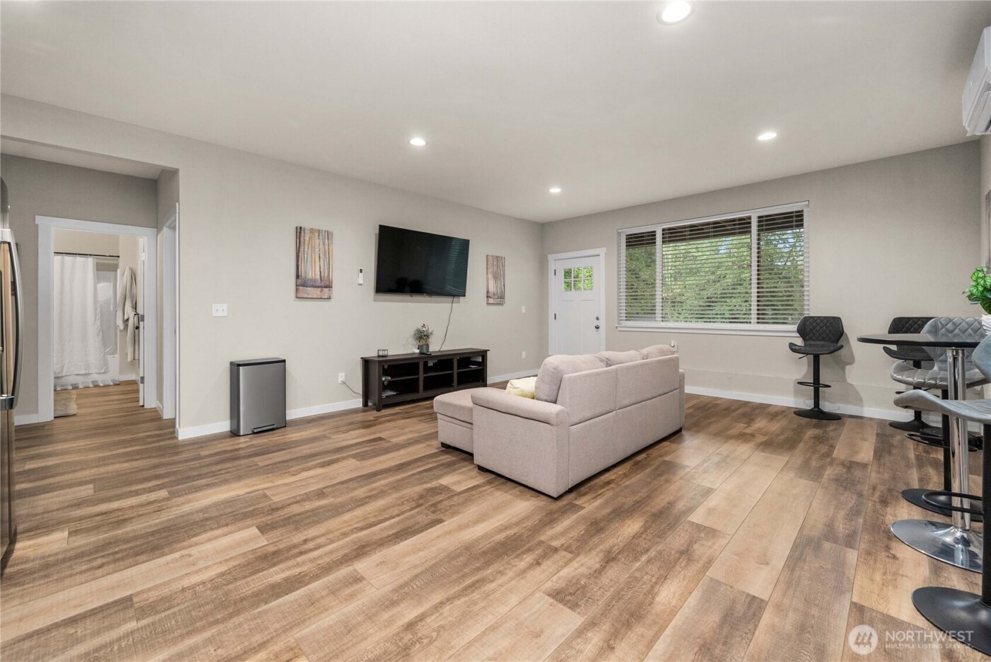 41 E Coon Drive N, Belfair, WA 98528