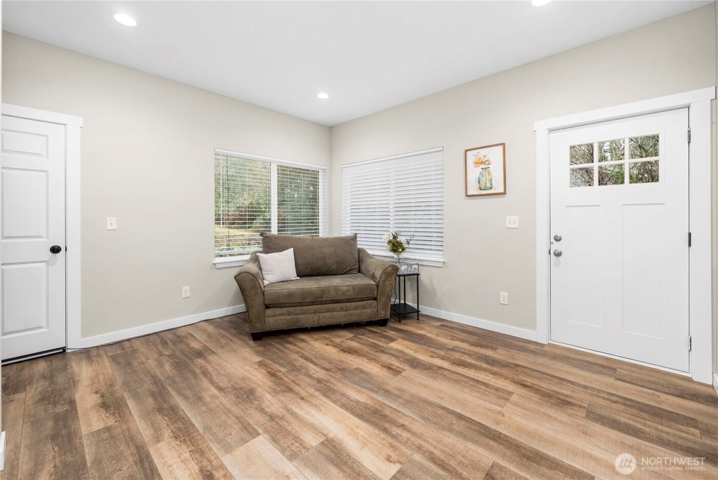 41 E Coon Drive N, Belfair, WA 98528