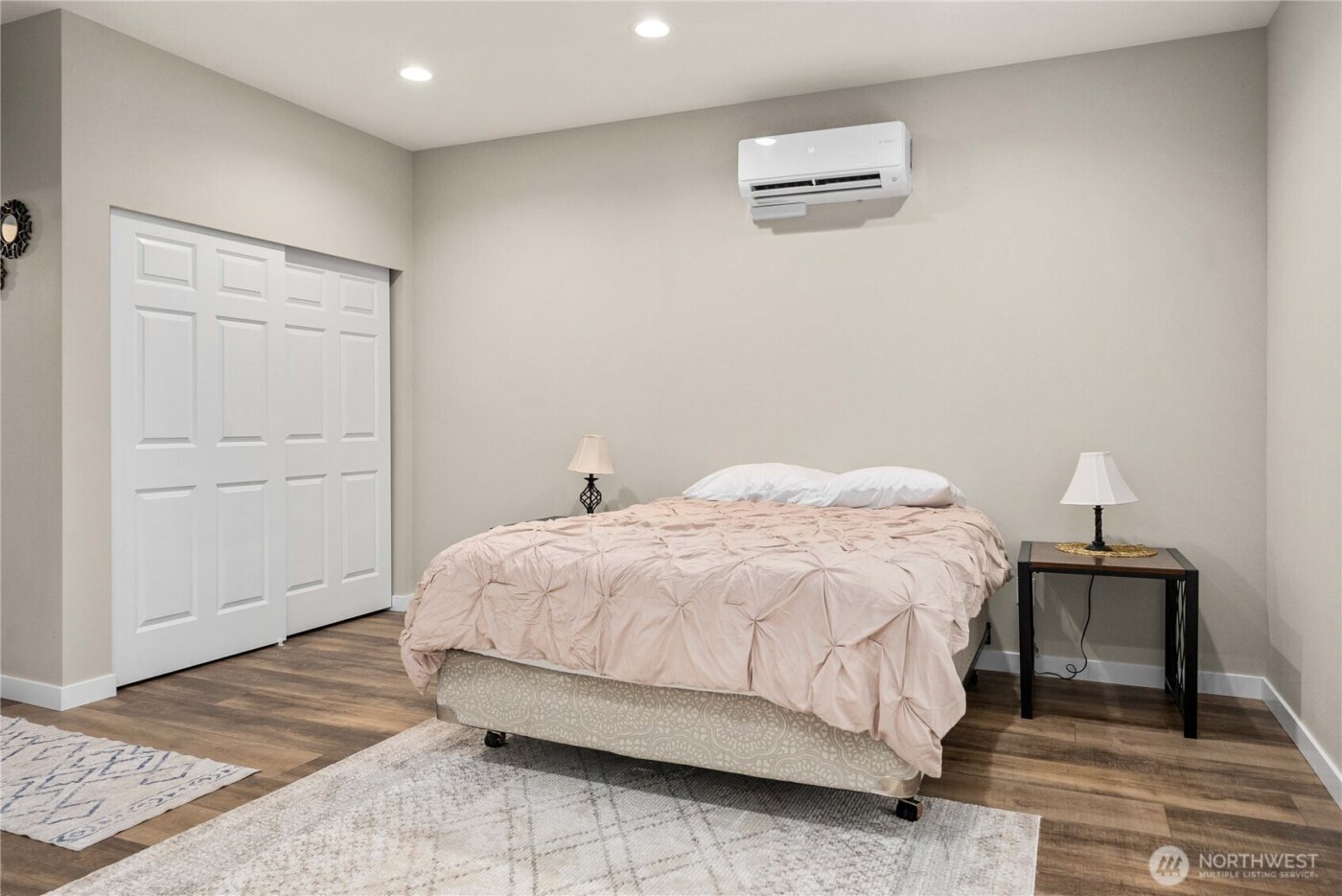 41 E Coon Drive N, Belfair, WA 98528