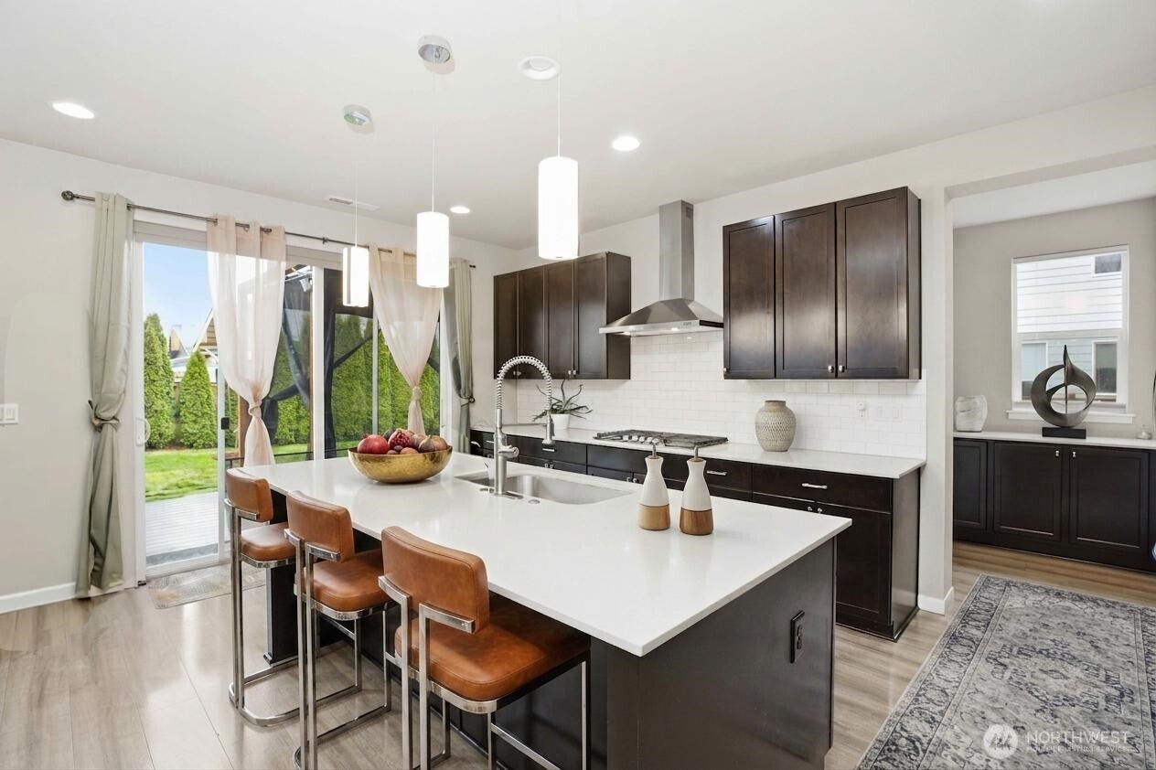 2342 NE Winlock Way , Poulsbo, WA 98370