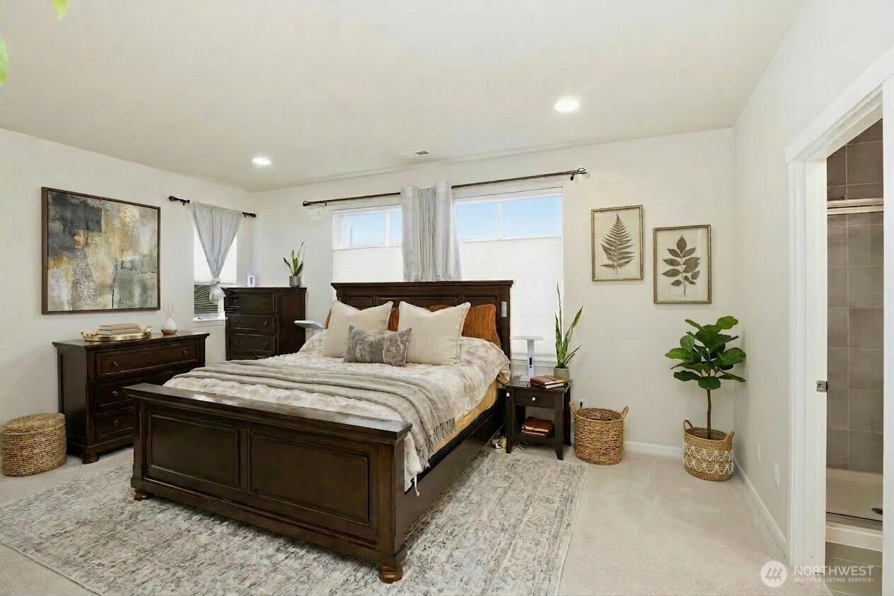 2342 NE Winlock Way , Poulsbo, WA 98370