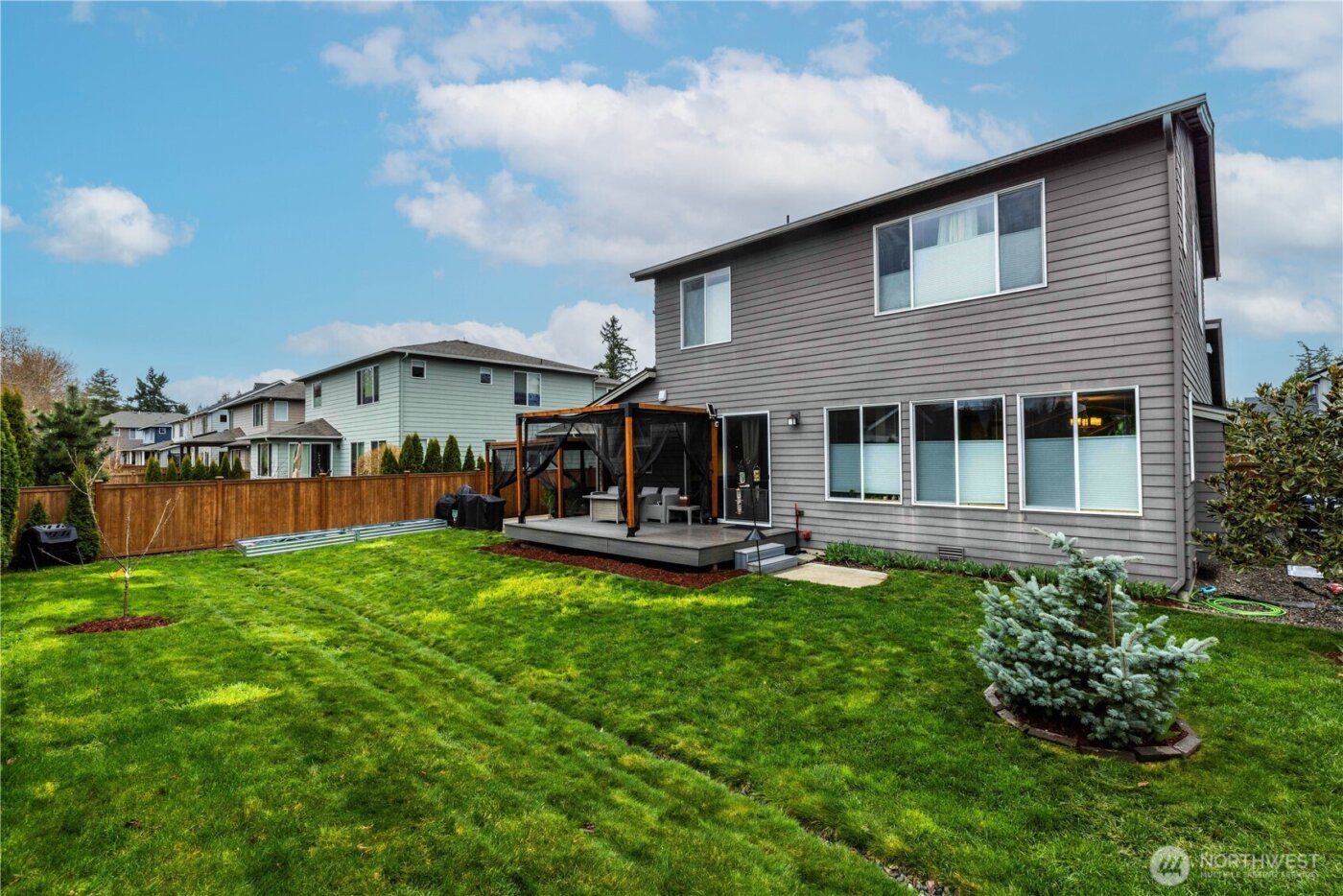 2342 NE Winlock Way , Poulsbo, WA 98370