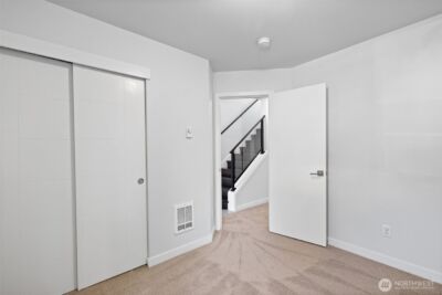 911 N 104th Street #A, Seattle, WA 98133 - Photo 12