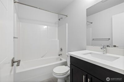 911 N 104th Street #A, Seattle, WA 98133 - Photo 13