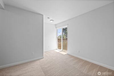 911 N 104th Street #A, Seattle, WA 98133 - Photo 15