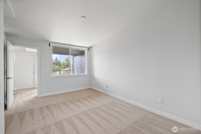 911 N 104th Street #A, Seattle, WA 98133 - Photo 35