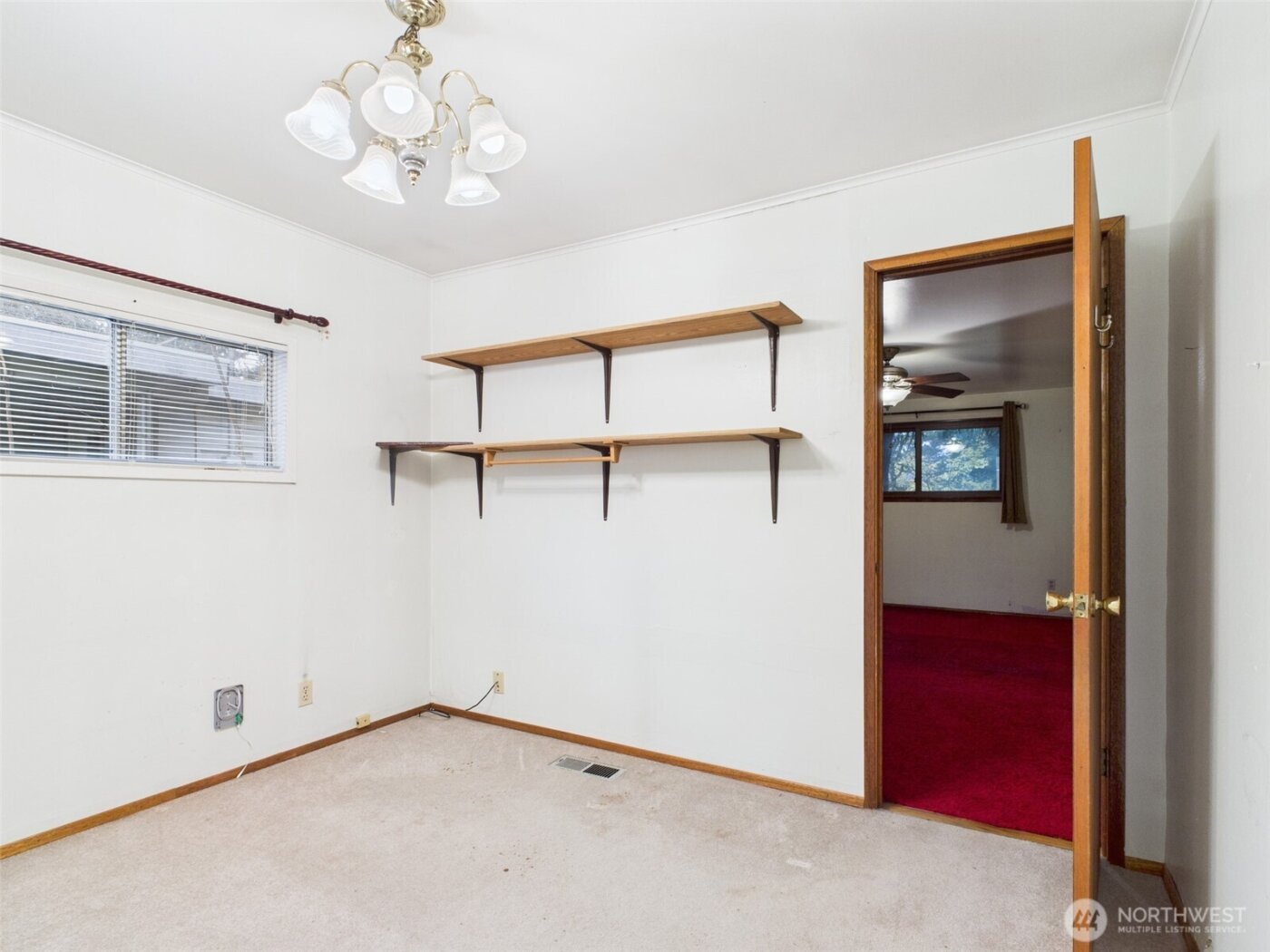 15822 26th Avenue NE, Shoreline, WA 98155