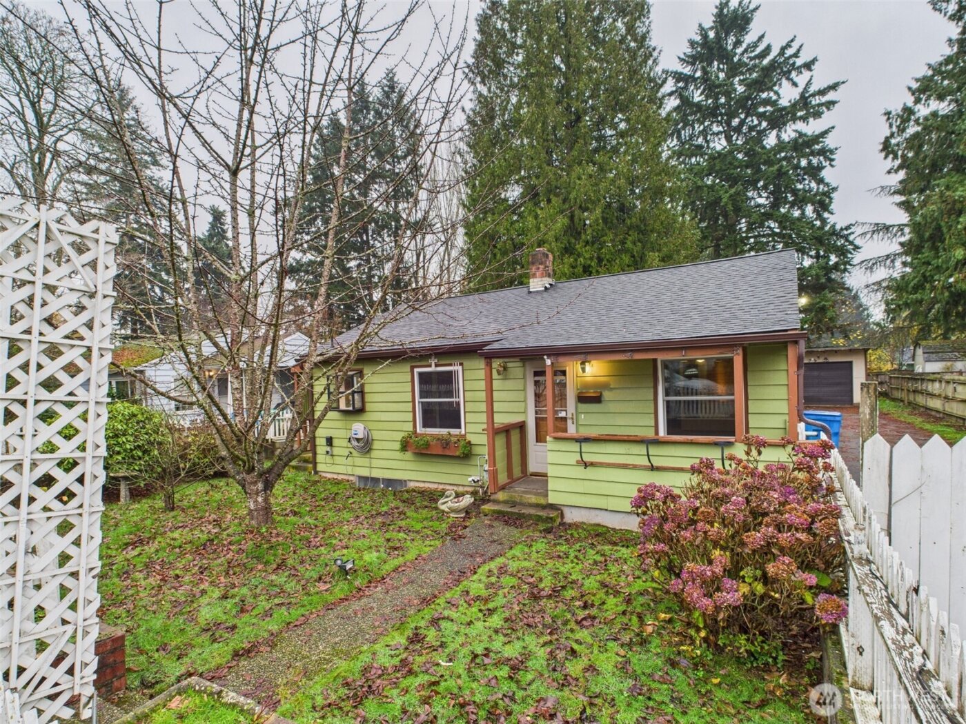 15822 26th Avenue NE, Shoreline, WA 98155
