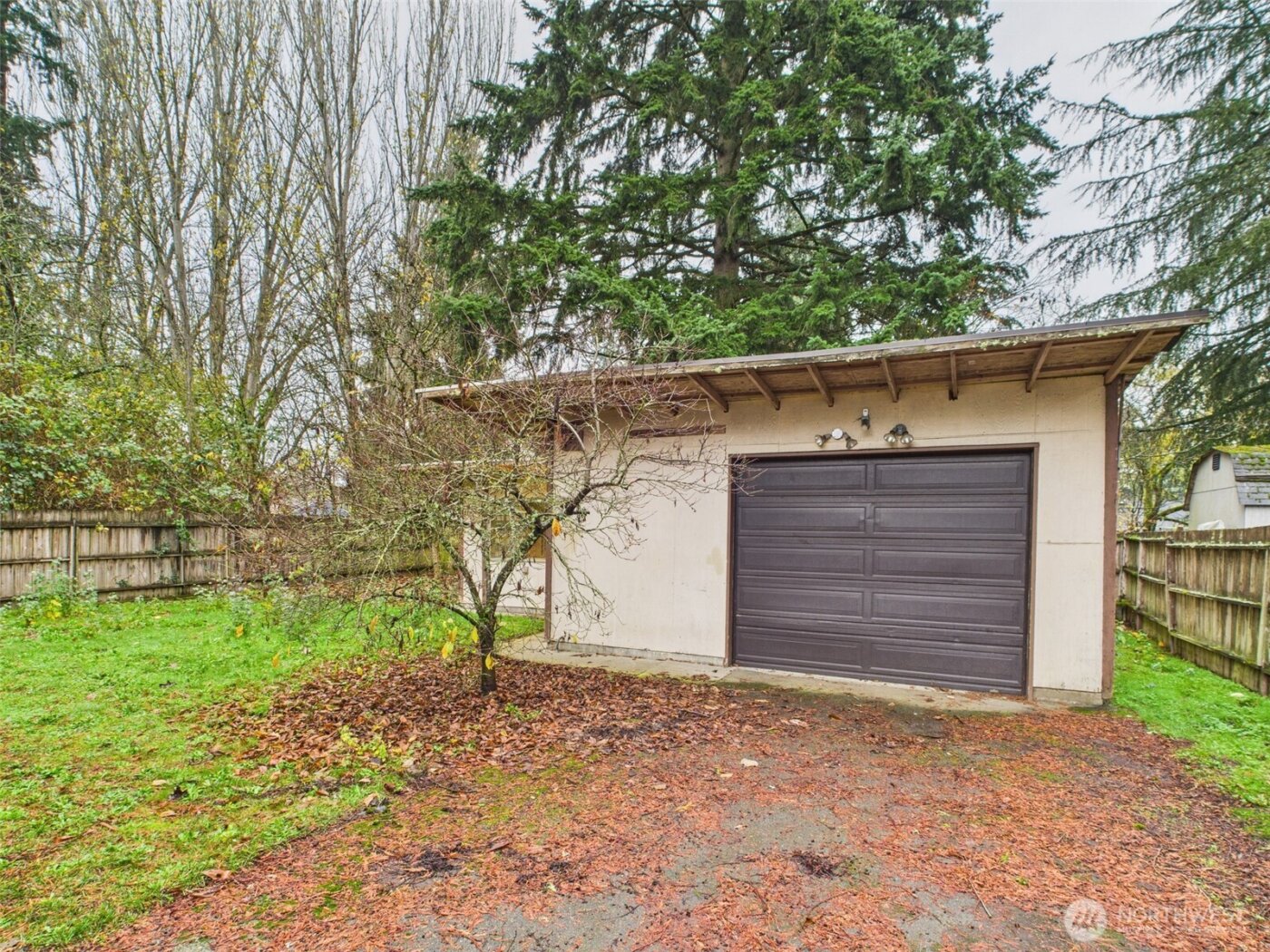 15822 26th Avenue NE, Shoreline, WA 98155