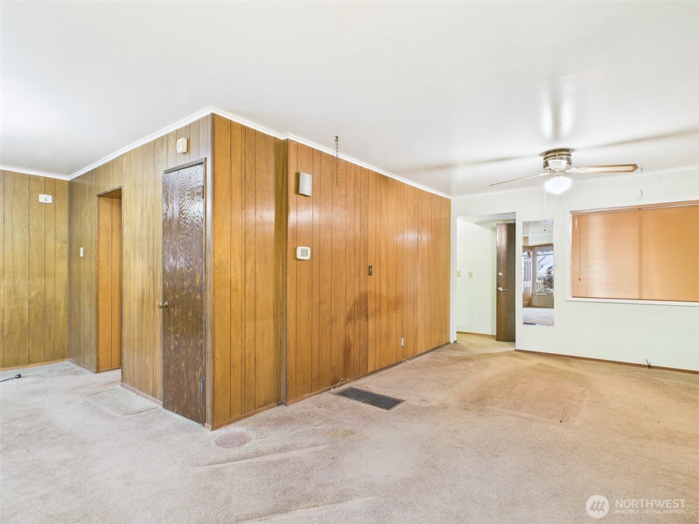 15822 26th Avenue NE, Shoreline, WA 98155