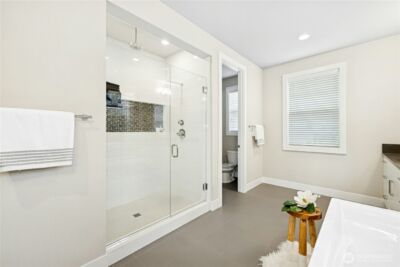 8784 NE Winslow Grove Court , Bainbridge Island, WA 98110 - Photo 26