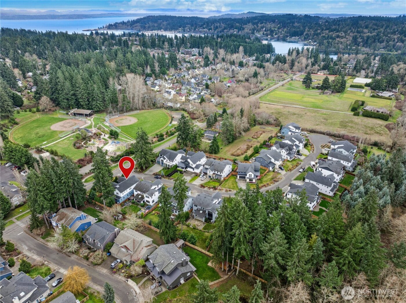 8784 NE Winslow Grove Court , Bainbridge Island, WA 98110
