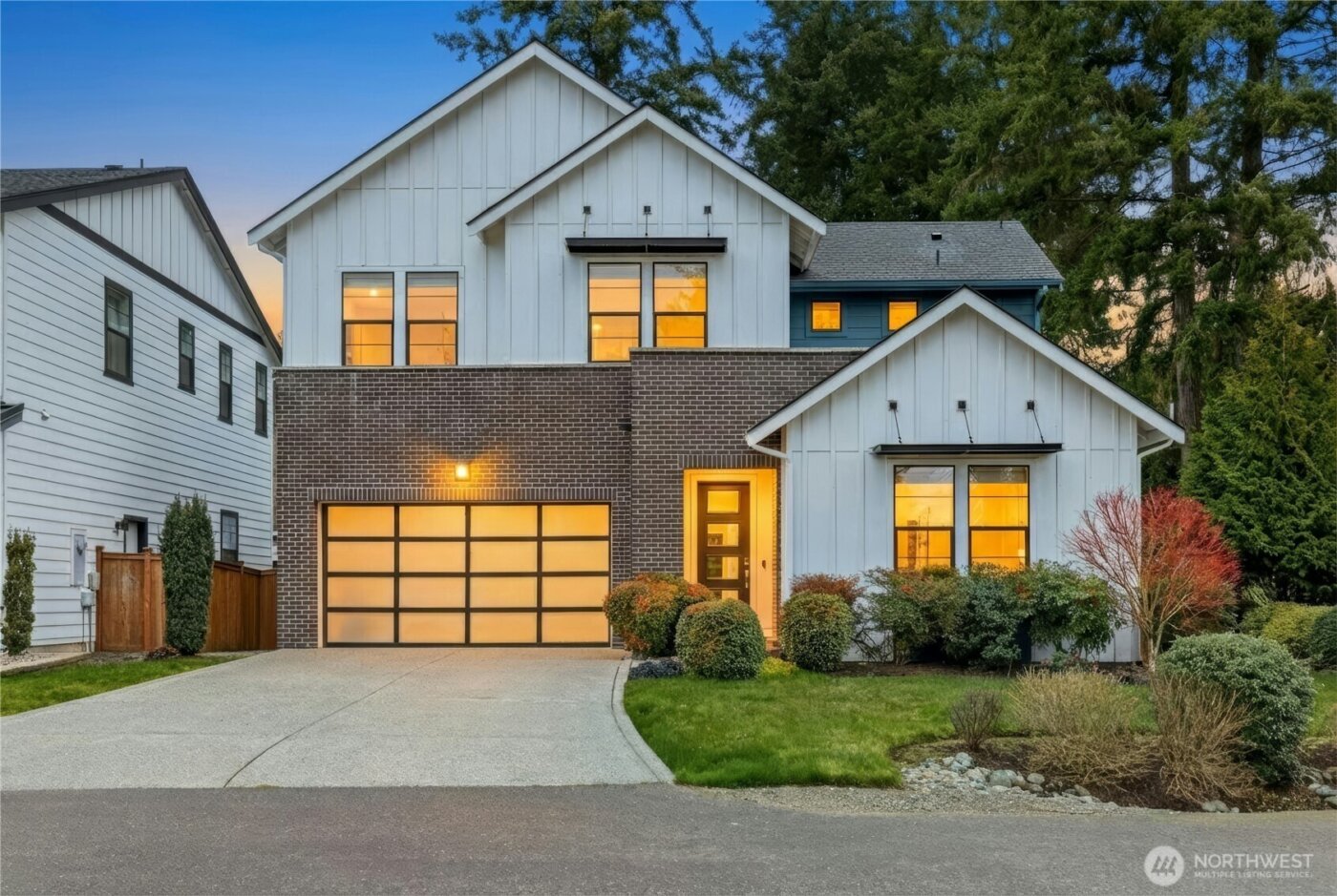 8784 NE Winslow Grove Court , Bainbridge Island, WA 98110