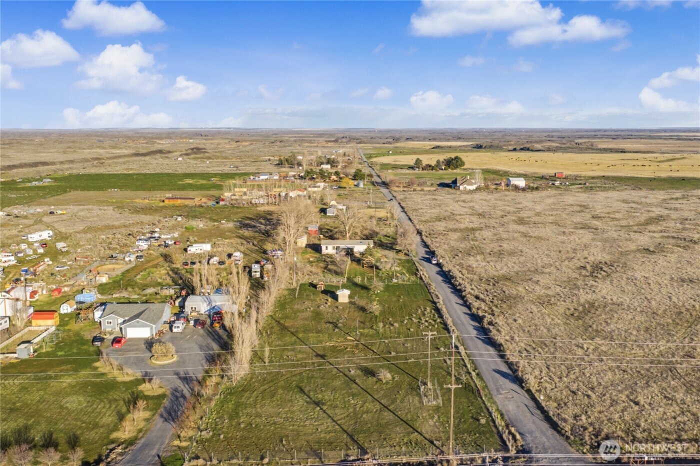 10124 Road 16 NE, Moses Lake, WA 98837-9356