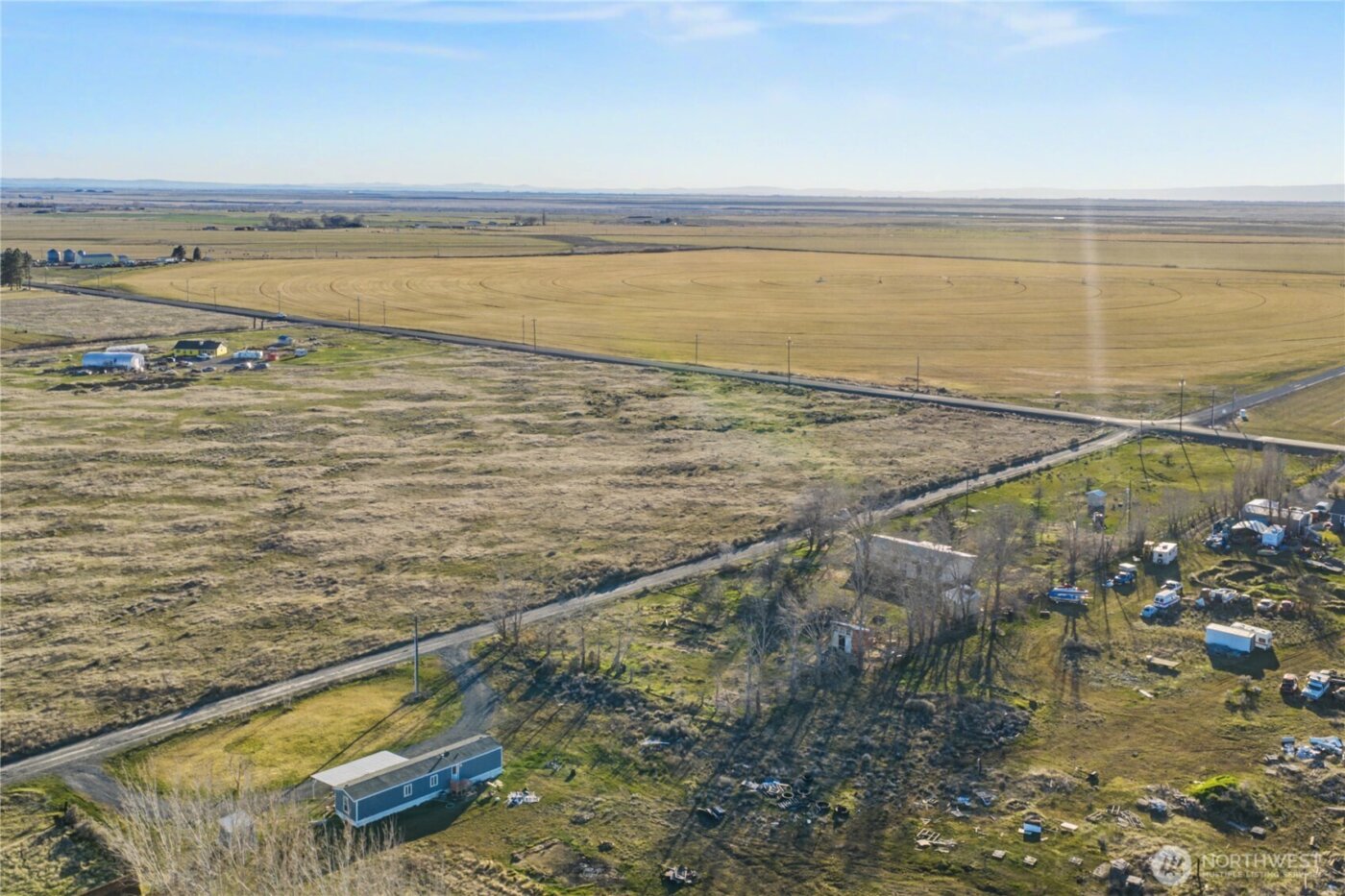 10124 Road 16 NE, Moses Lake, WA 98837-9356