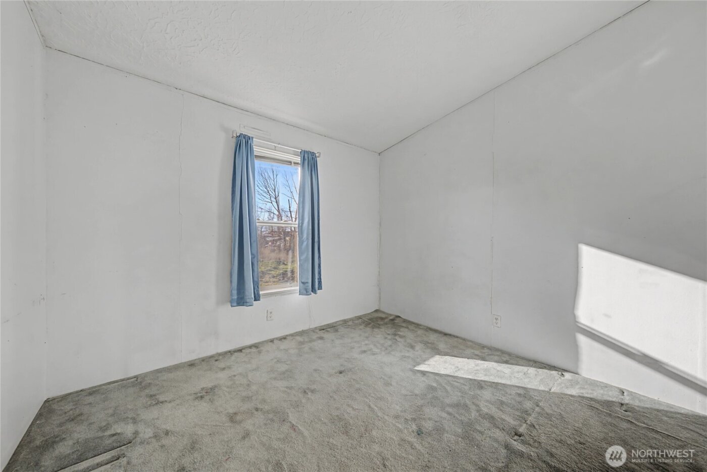 10124 Road 16 NE, Moses Lake, WA 98837-9356