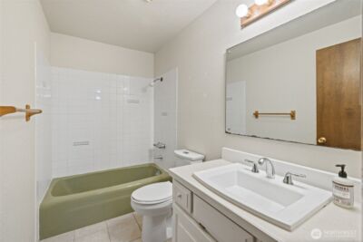 210 E Hawthorne Place , Port Angeles, WA 98362 - Photo 25